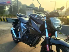 Suzuki Gixxer Dual Disc Dual Tone